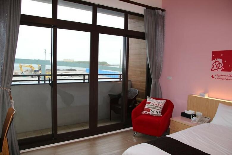 Lucky Bay B&B