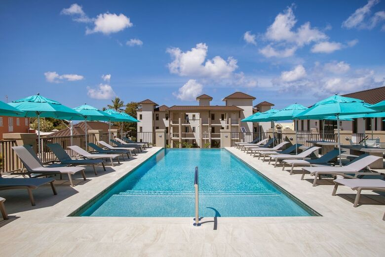 Apartamento Villas & Suites At Beach View