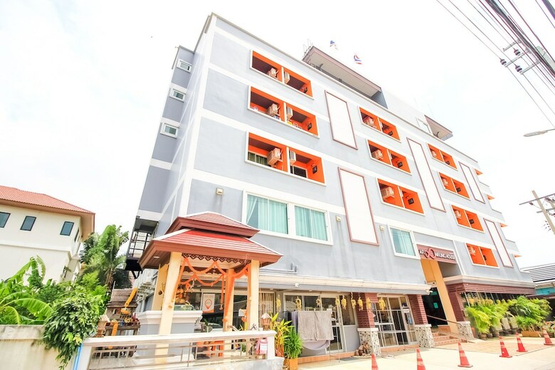 Hotel Oyo 349 Aroonrung House