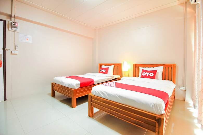 Hotel Oyo 349 Aroonrung House