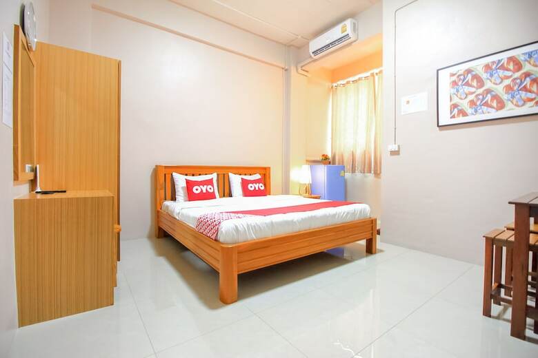 Hotel Oyo 349 Aroonrung House