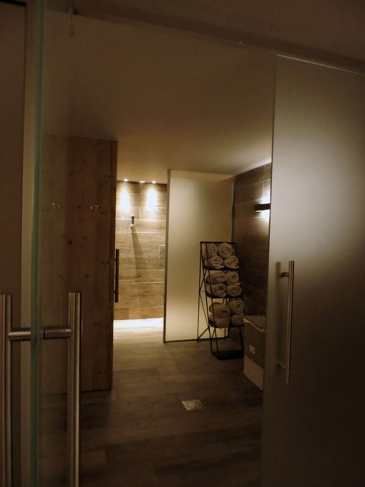Hotel H�tel La Couronne