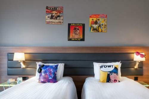 Hotel Moxy Amsterdam Houthavens