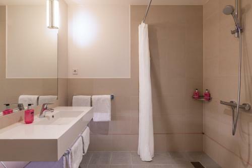 Hotel Moxy Amsterdam Houthavens