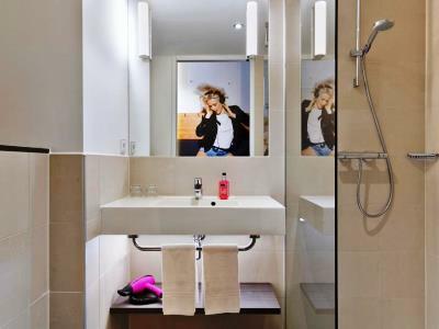 Hotel Moxy Amsterdam Houthavens