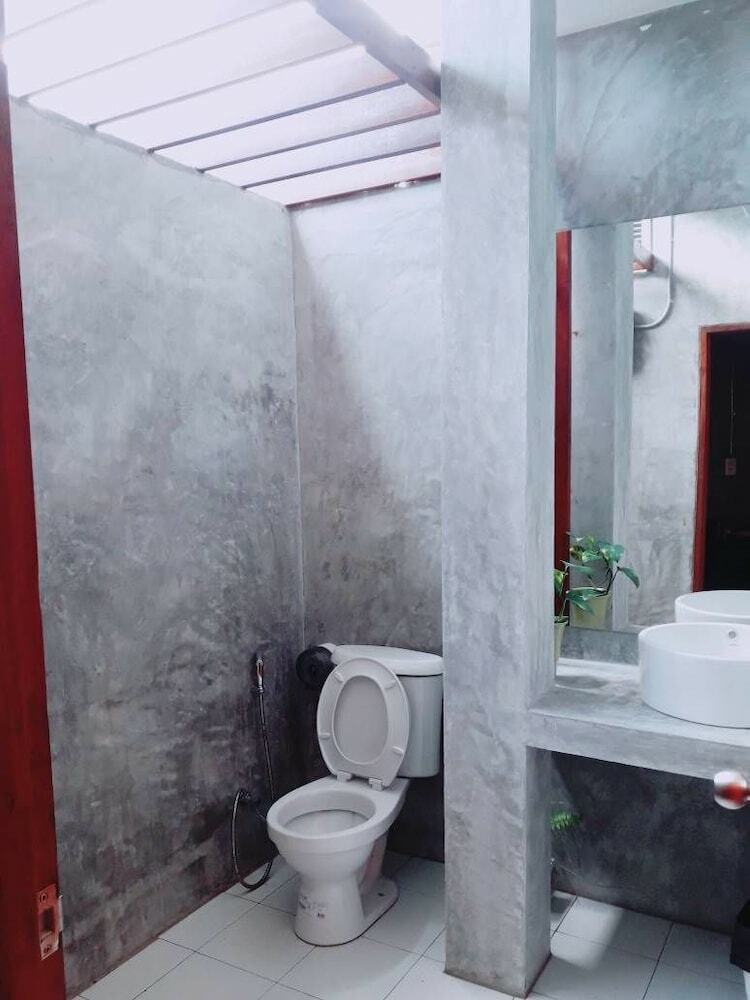 Hostal White Jail At Koh Tao Hostel