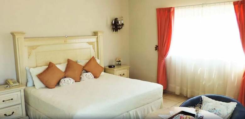 Hotel Marina Banderas Suites
