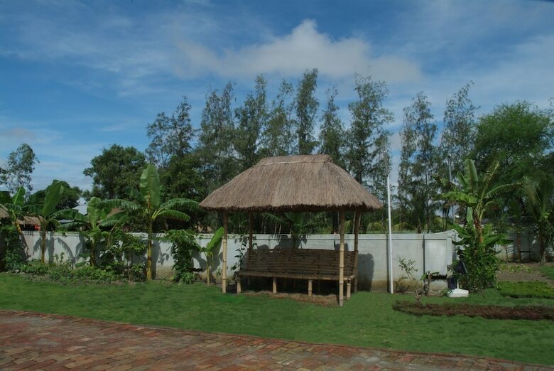 Hotel Dolphin - Bhakkhali