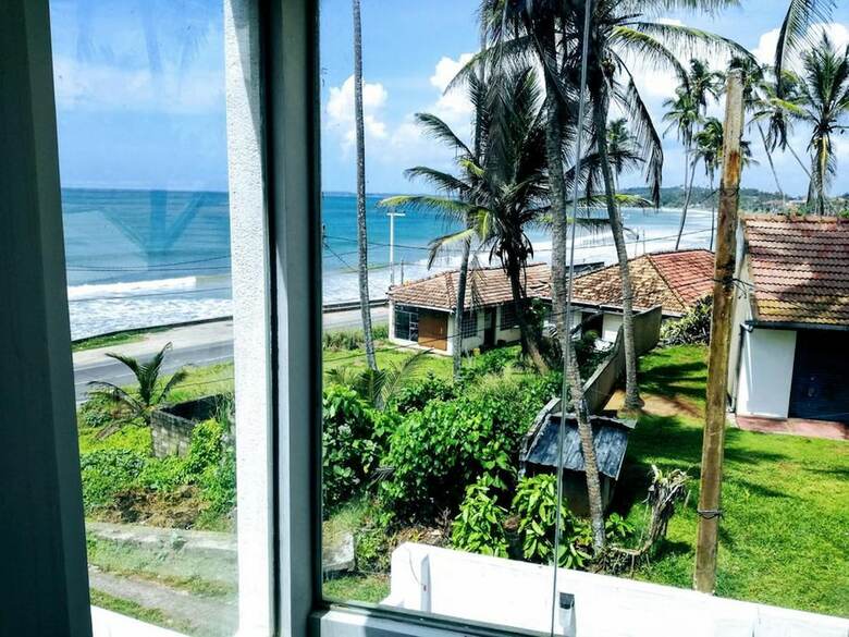 Bed & Breakfast Villa Yuvin Oceanfront