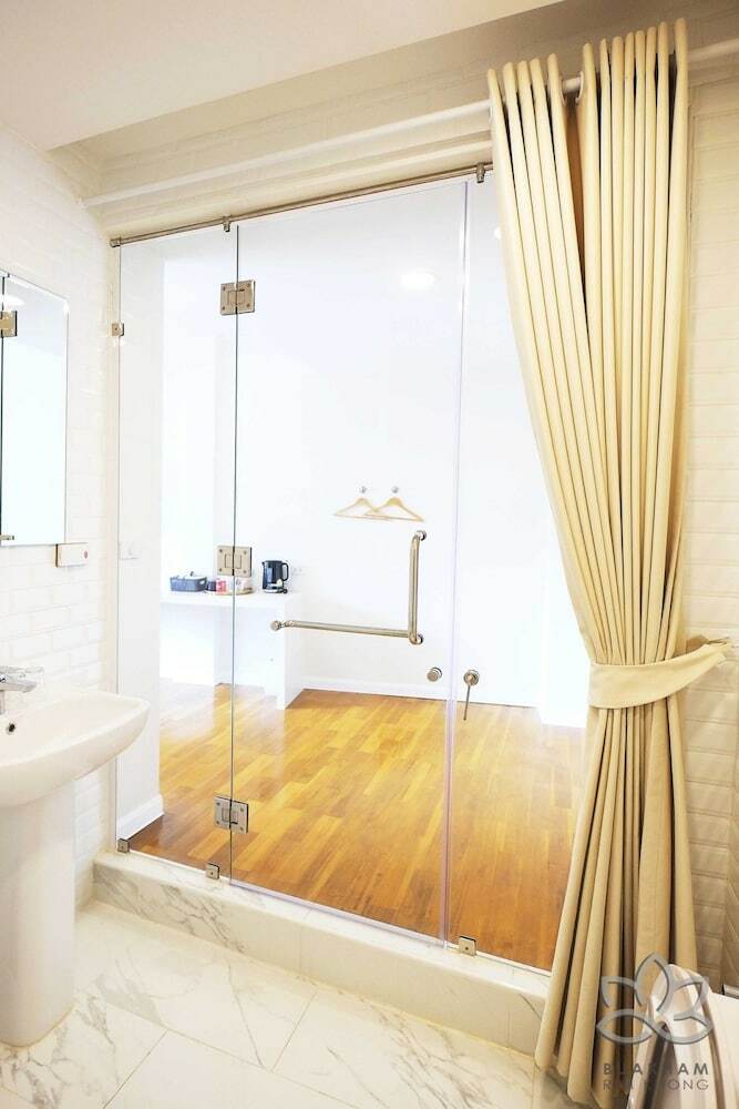 Hotel Buakham Rim Khong