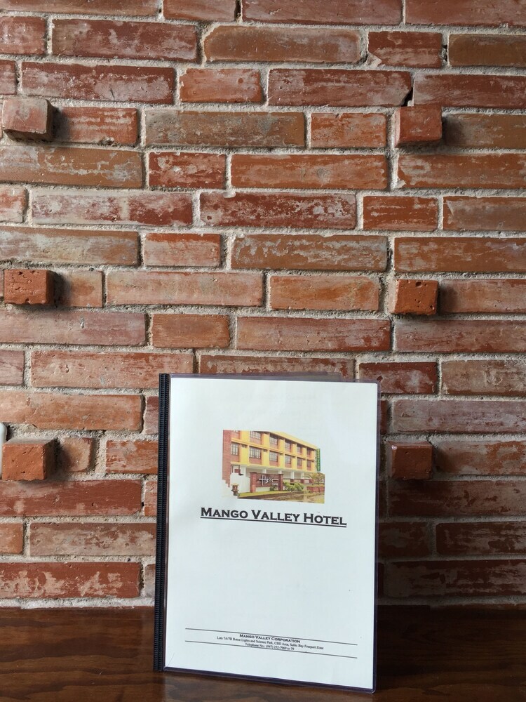 Mango Valley Hotel 1
