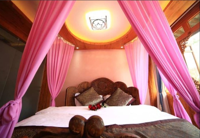 Hostal The Pearl Inn