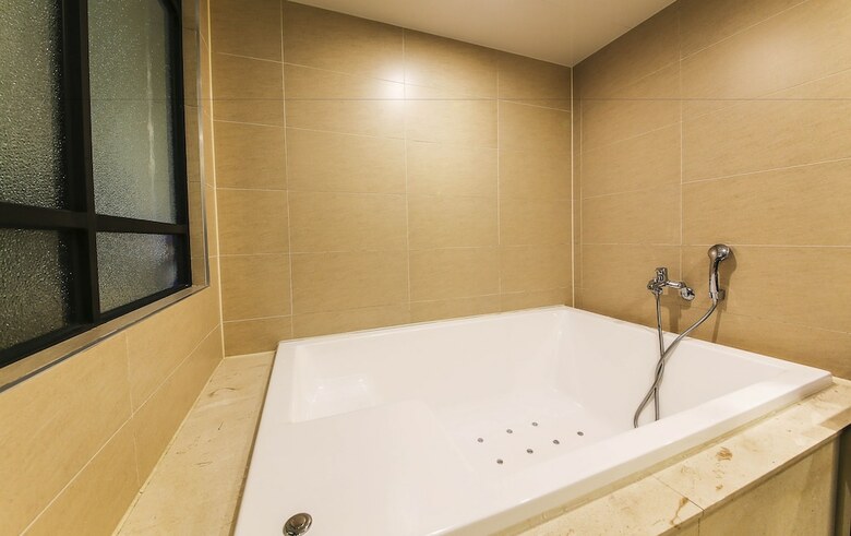 Sasang 2heaven Hotel