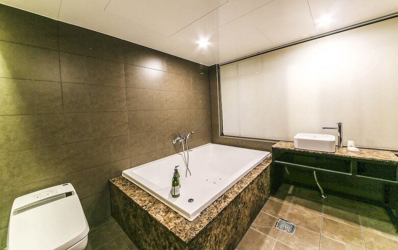 Sasang 2heaven Hotel