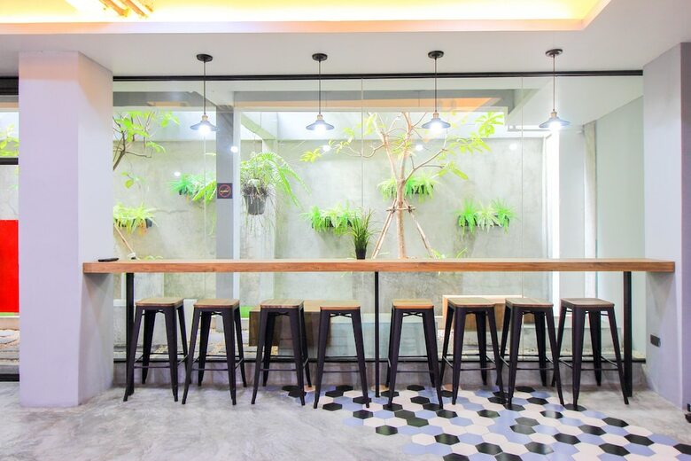 Hostal Oyo 426 All Day Hostel