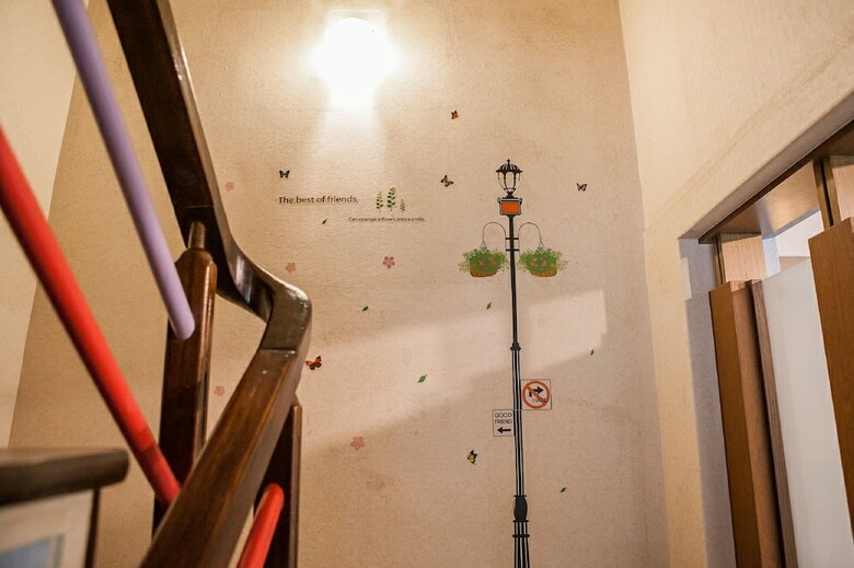 Flower Wall B&B