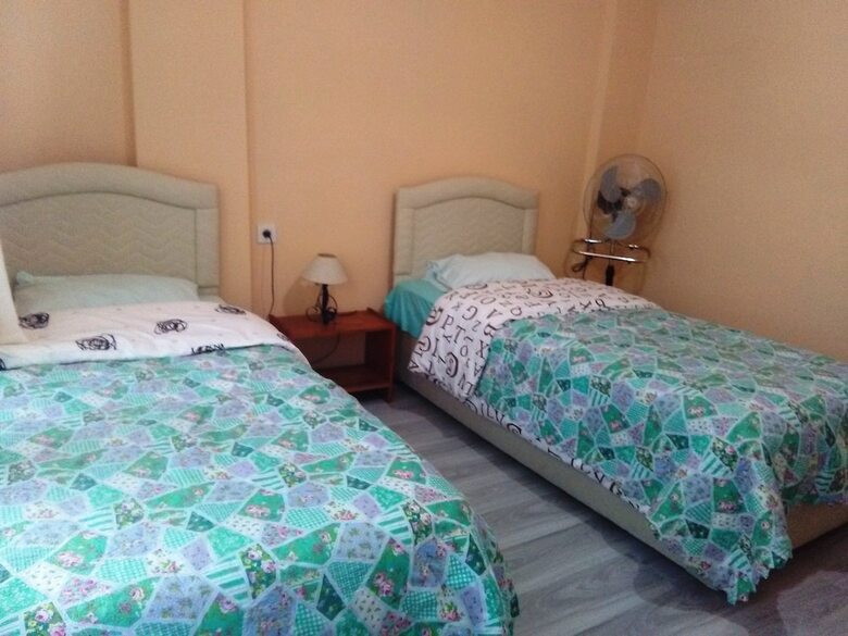 Hostal Bahar Hostel