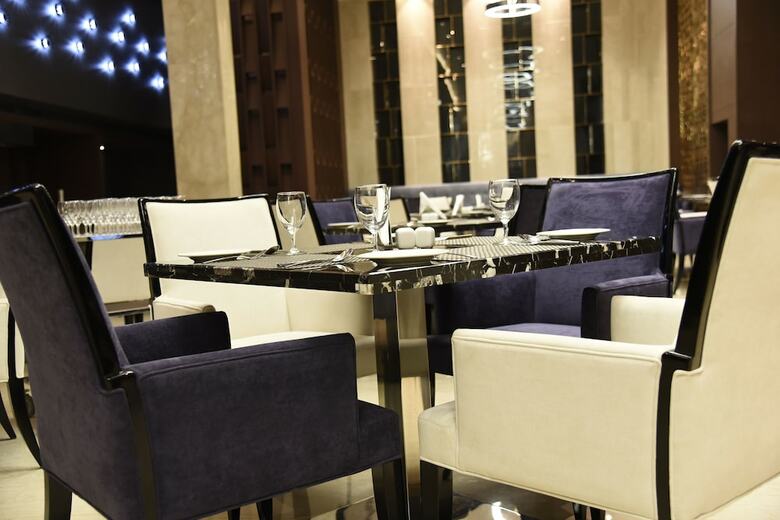 Hotel Kiranshree Grand