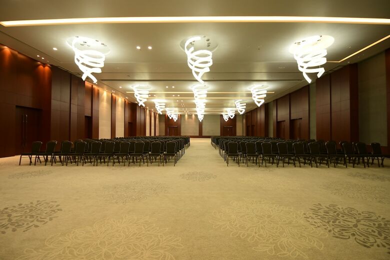 Hotel Kiranshree Grand