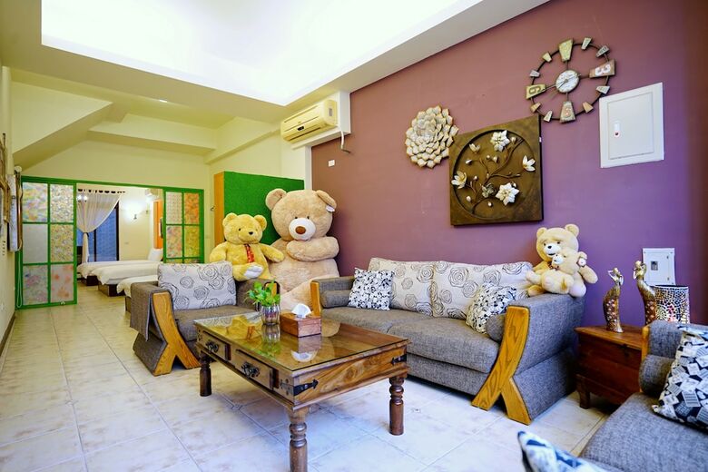 Hotel Bear House