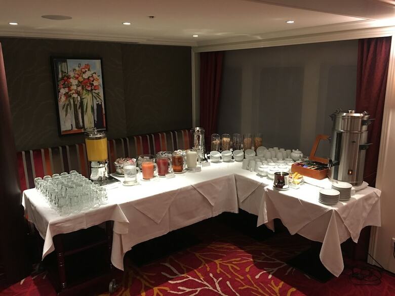 Hotel Select Ms Charles Dickens - Neuss