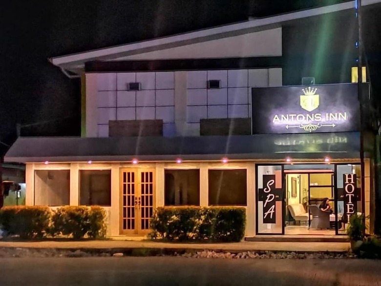 Posada Anton's Inn Hotel