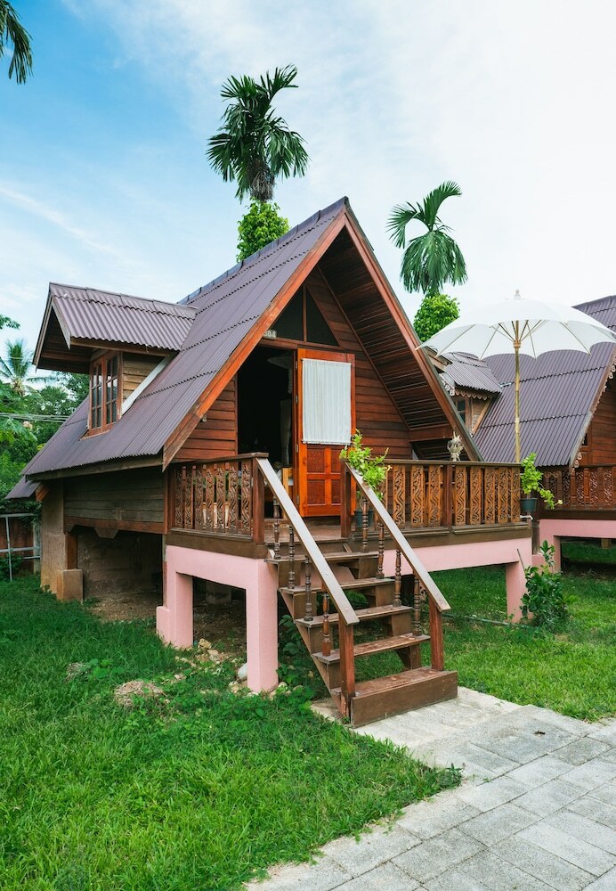 Hotel Baan Thai Resort Golden Triangle
