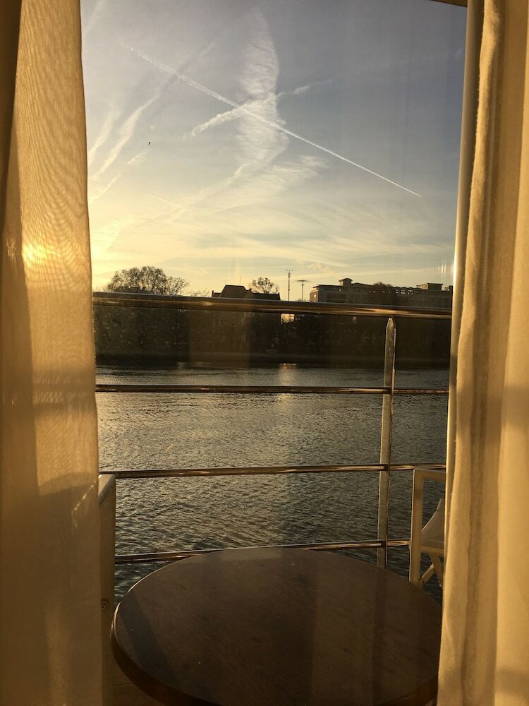 Hotel Select Ms Charles Dickens - Frankfurt