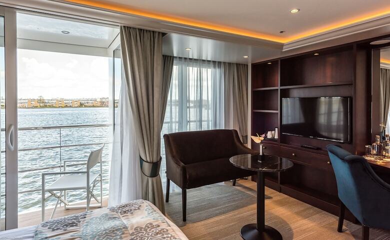 Hotel Select Ms Charles Dickens - Cologne