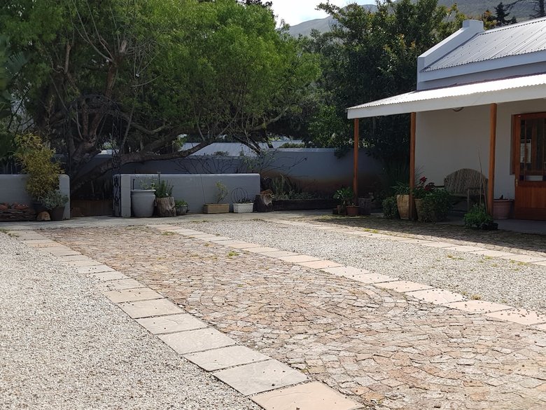 Hotel Hemel & Aarde Village Accommodation