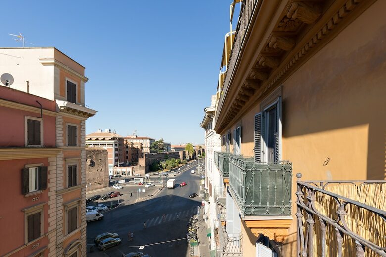 Dolce Luxury Rooms