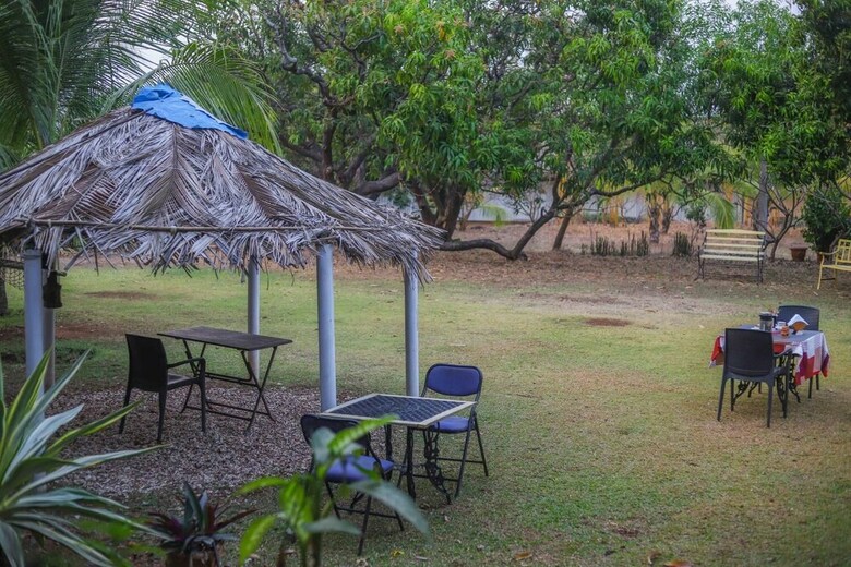 Hotel Beyond Stay Mahua Bagh Murud