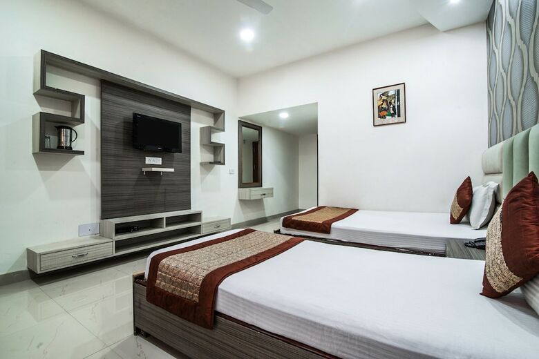 Hotel Orchid  Garden