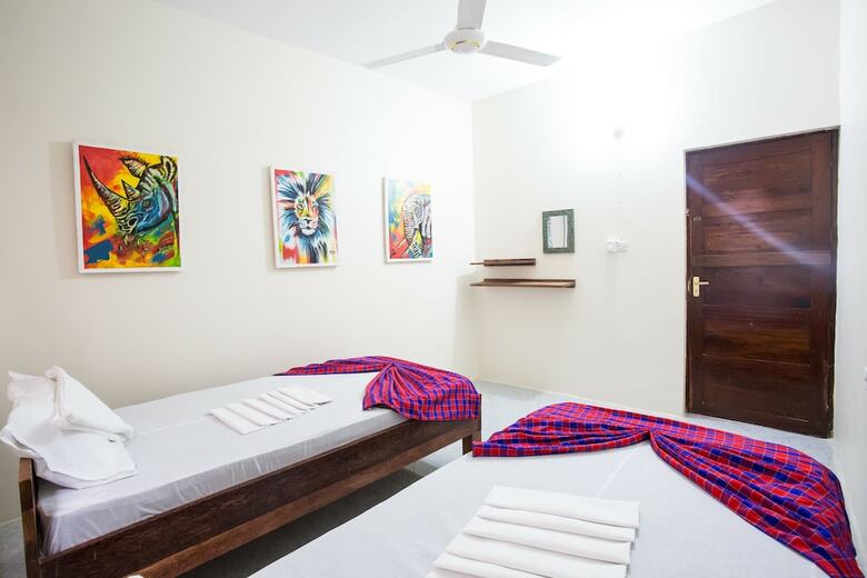 Hostal Ten To Ten Stone Town - Hostel