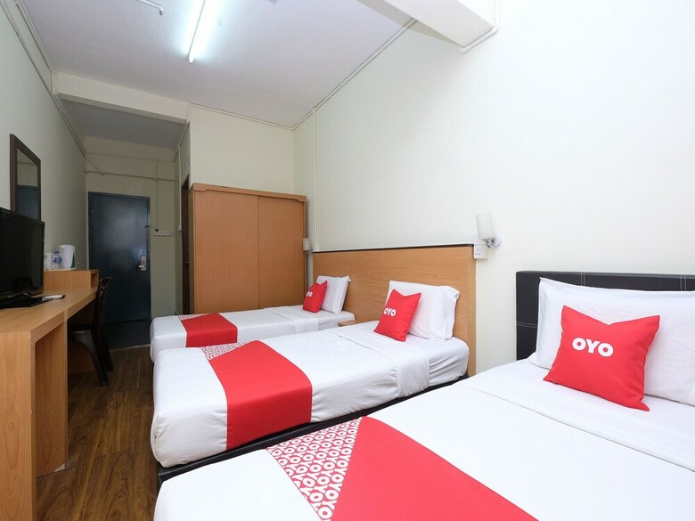Oyo 1105 Hotel 75