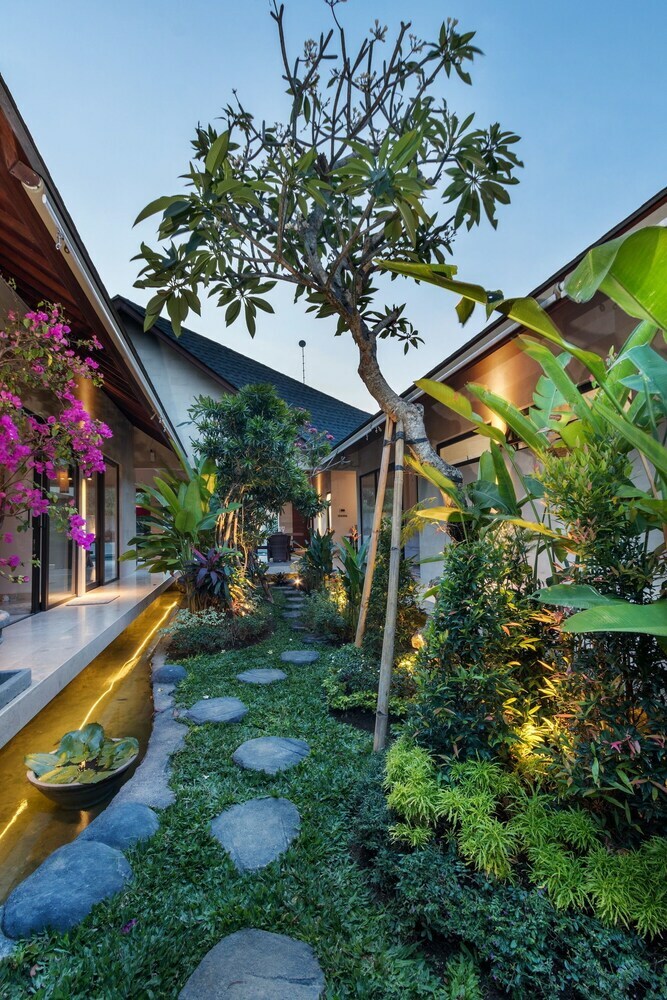 Villa Karang Berawa
