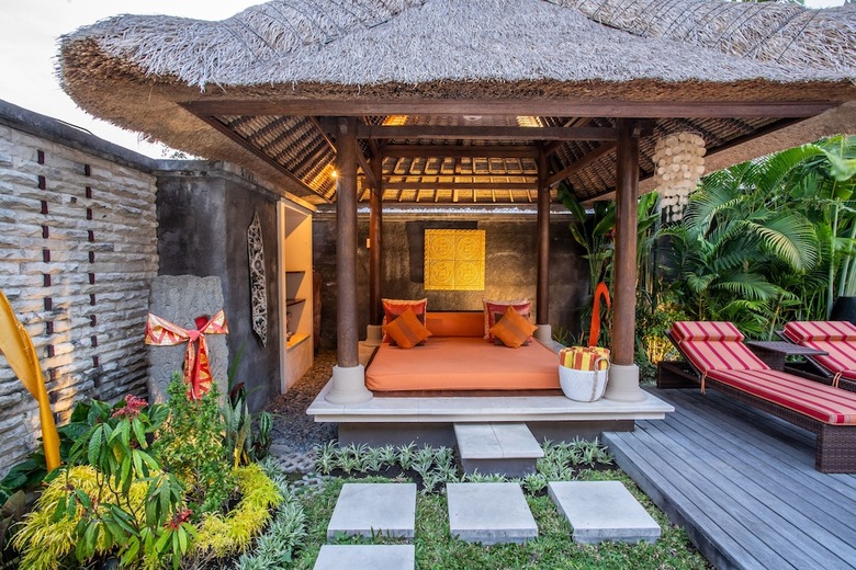 Villa Saffron Seminyak Bali