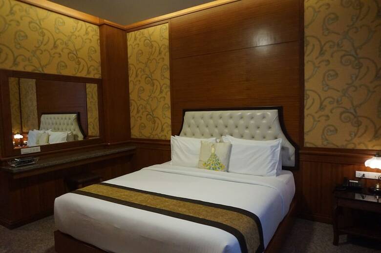 Nartsiri Residence And Hotel