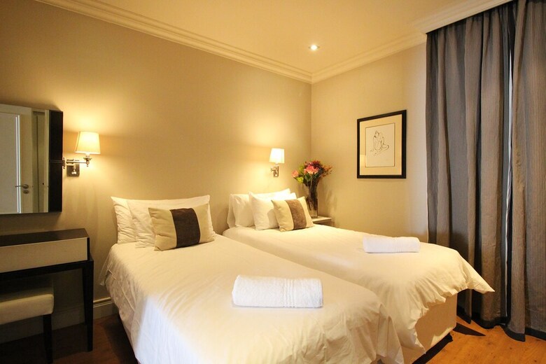 Apartamentos Cape Royale 203