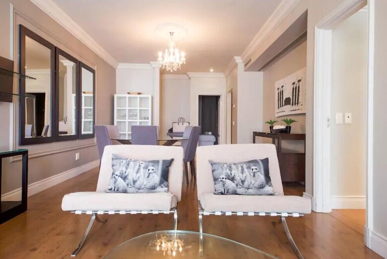 Apartamentos Cape Royale 203