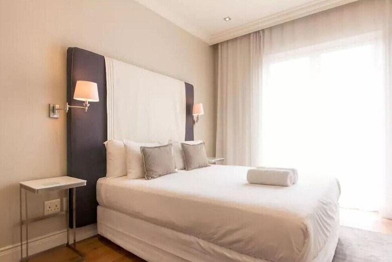 Apartamentos Cape Royale 203