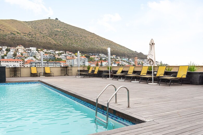 Apartamentos Cape Royale 203