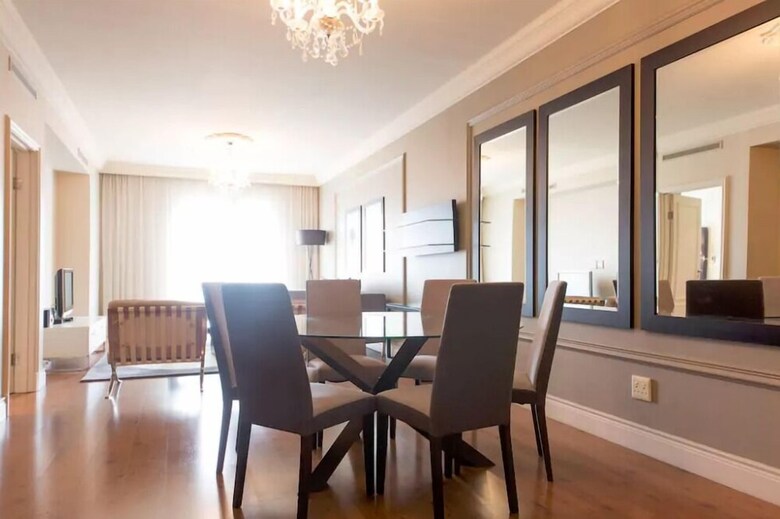 Apartamentos Cape Royale 203