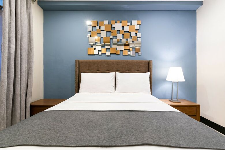 Artemis Place Makati Hotel