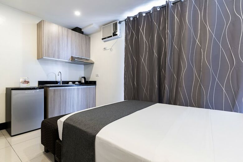 Artemis Place Makati Hotel
