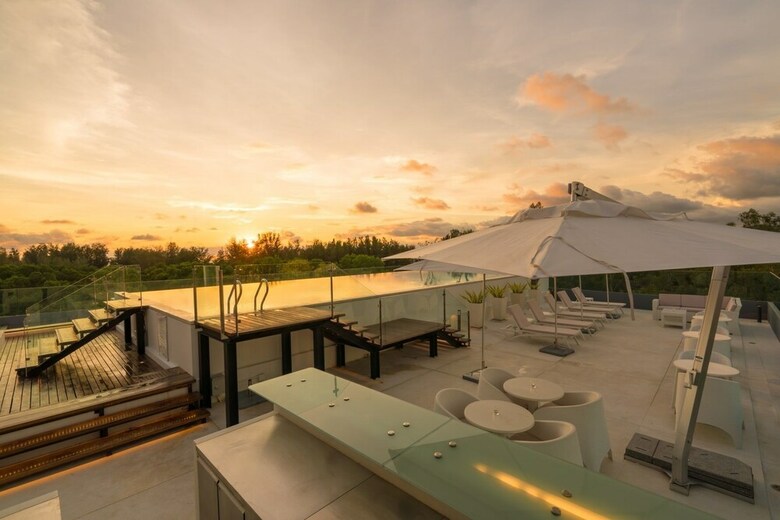 Hotel Oceanstone