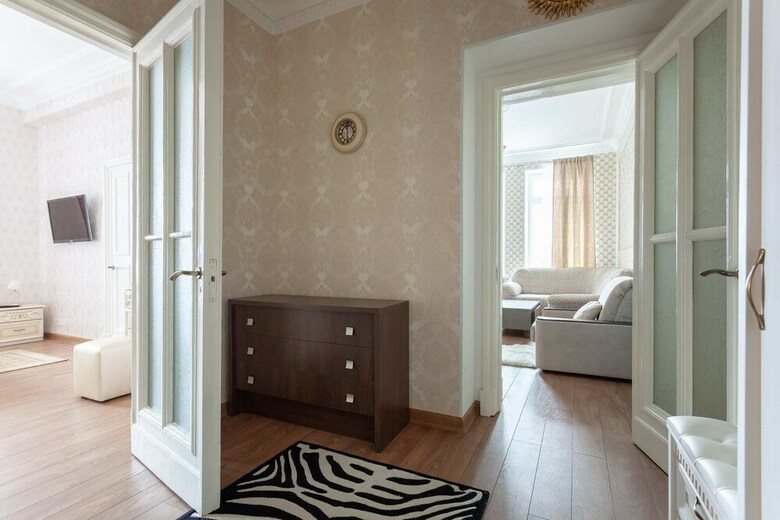 Apartamentos Kudrinskaya Tower