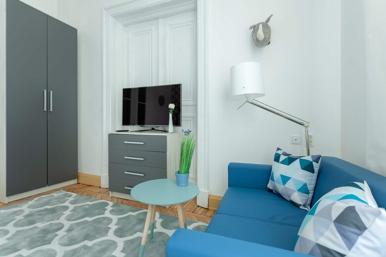 Apartamentos Kudrinskaya Tower