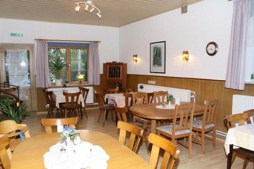 Hostal G�stehaus Hansen