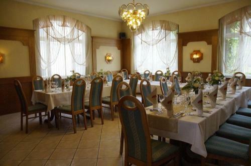 Hostal Ratskeller Thum